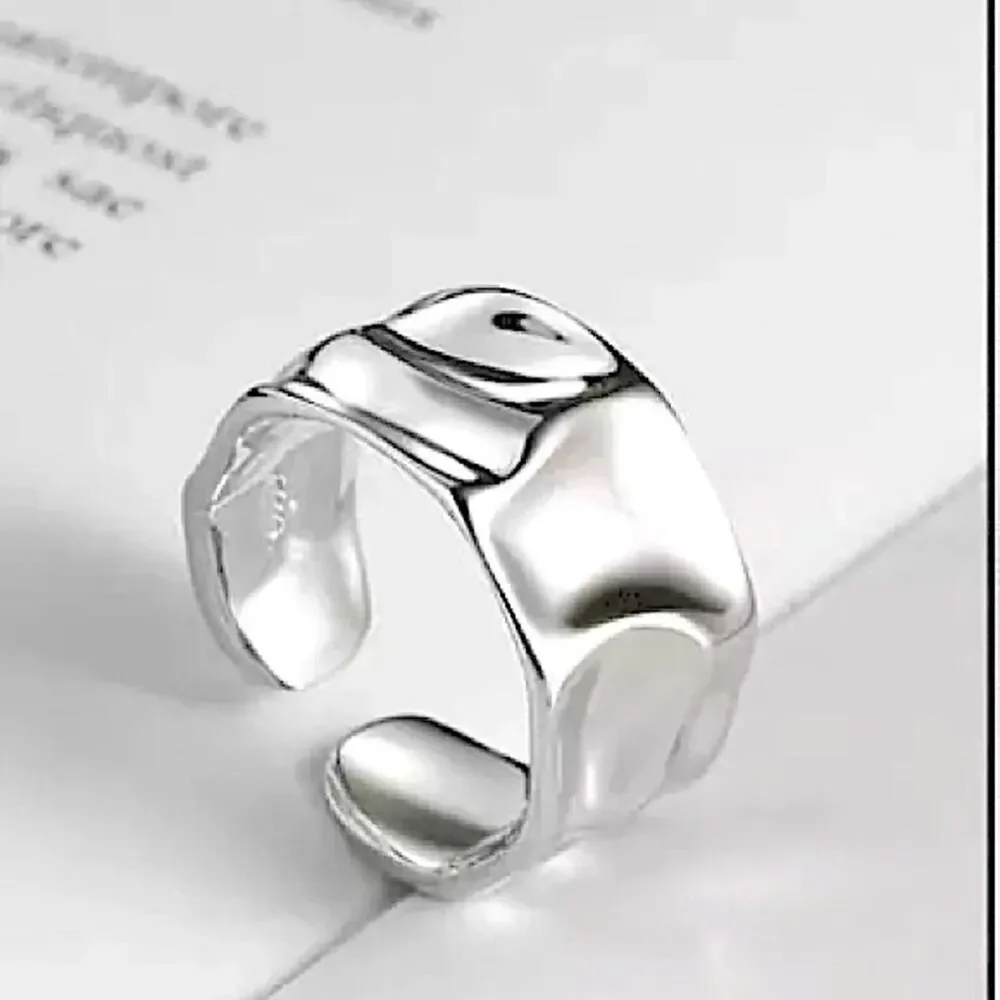 STERLING SILVER IRREGULAR RING - Picture 2 of 3